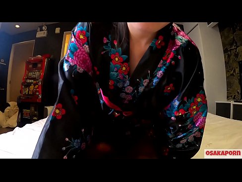 ❤️ Yarinyar cosplay tana son jima'i zuwa inzali tare da squirt a cikin macen doki da busa. Yarinyar Asiya mai gashi mai gashi da kyawawan nonuwa a cikin kayan gargajiya na Jafananci a cikin hoton bidiyo mai son nuna al'aurar tare da kayan wasan fuck. Sakura 3 OSAKAPOORN. ❤️ a mu ﹏